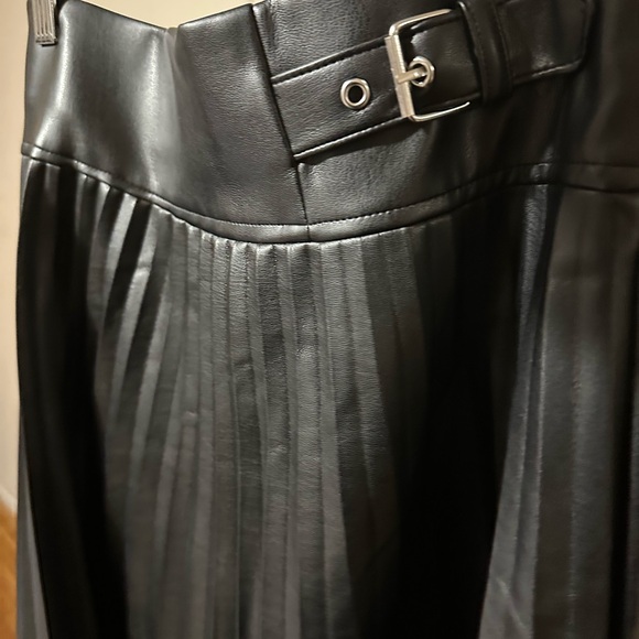 Marc New York Black Leather A-Line Skirt - Picture 2 of 4